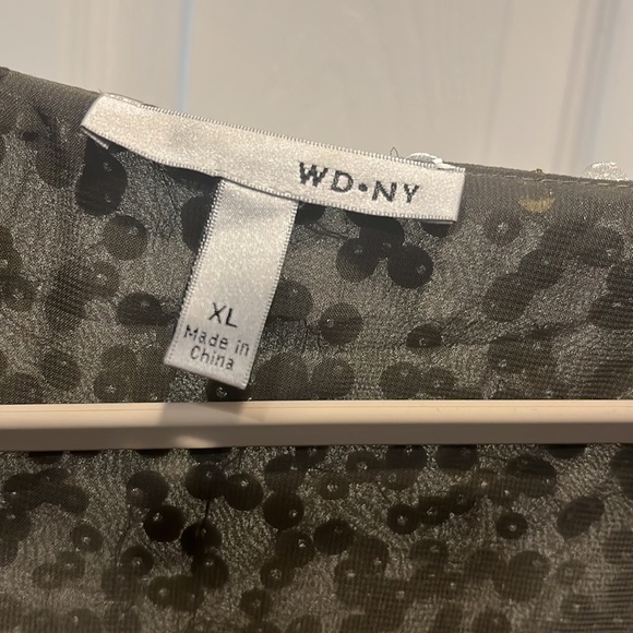 WD•NY SPARKLY SEQUINS - Picture 3 of 5